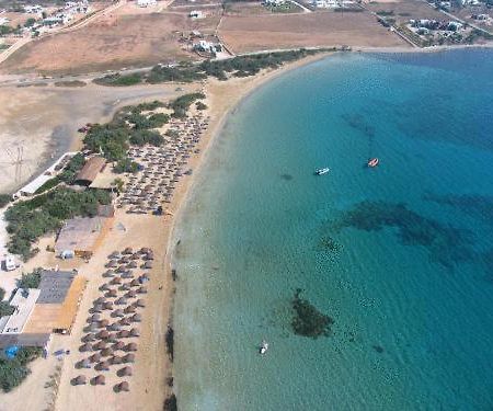 Surfing Beach Huts Santa Maria (Paros) Exterior foto