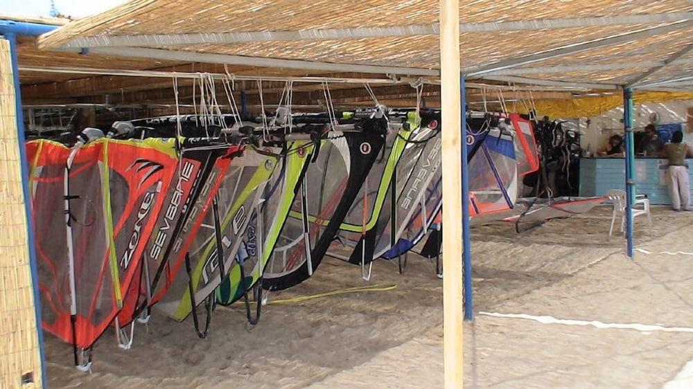 Surfing Beach Huts Santa Maria (Paros) Facilidades foto
